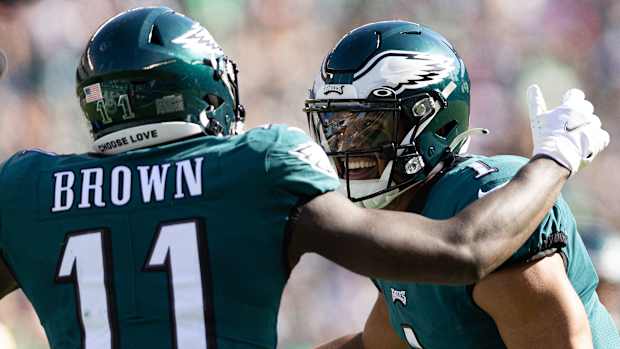 jalen hurts aj brown 2111